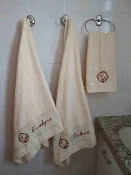 Kit de Toalhas Banhão Cor Creme Bordadas- Kit 03 Peças