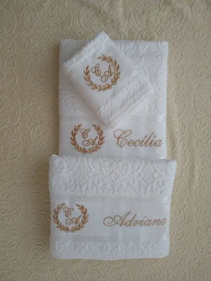 Kit de Toalhas Banhão Bordados - Presente de Casamento
