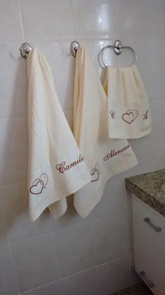 Kit Toalhas De Banho 03 Peças Cor Creme- Presente Casamento