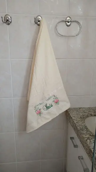 Presente Especial para o Dia das Mães - Toalha Bordada