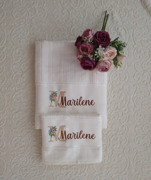Presente Especial para o Dia das Mães - Toalhas Bordadas