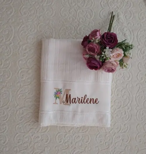 Presente Especial para o Dia das Mães - Toalhas Bordadas