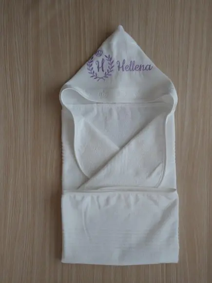 Presente para Bebê - Toalha de Banho com Capuz Personalizada