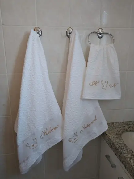 Presente Personalizado para Bodas de Ouro - toalhas gigante