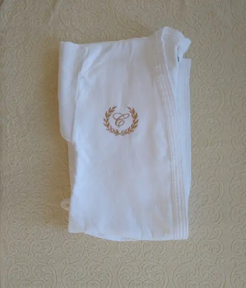 Roupão Tam G bordado para presentear no dia das Mães