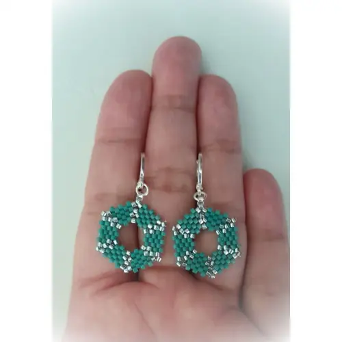 Brinco Artesanal Exágono Verde