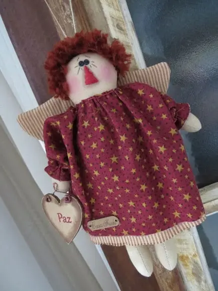 Boneca de Pano Anjinho Annie da Paz