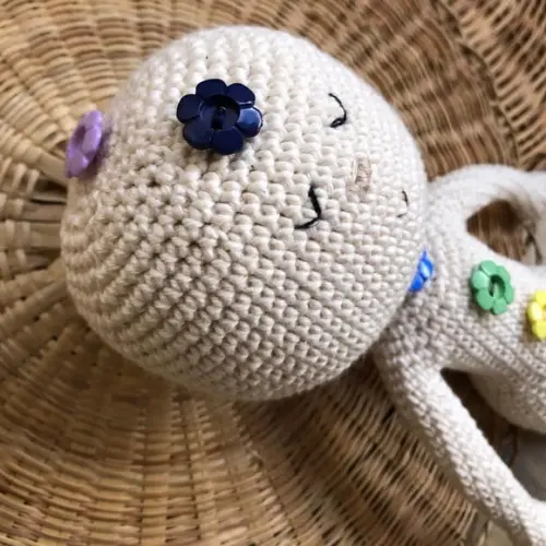 Boneco dos Chakras em Crochê