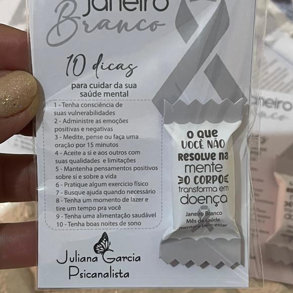 Cartão com Bala Personalizada Janeiro Branco