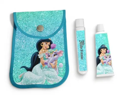 Kit higiene necessarie escova e pasta Jasmine