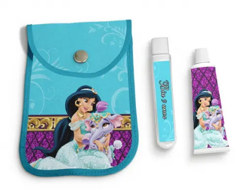 Kit higiene necessarie escova e pasta Jasmine
