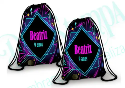 mochilinha esportiva Balada neon