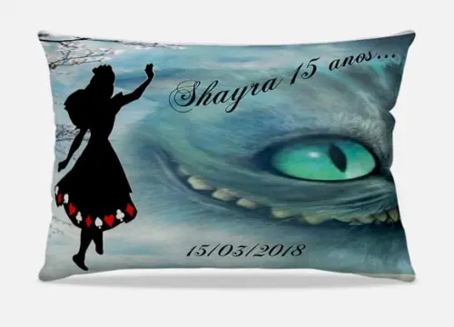 Almofadas Personalizadas Alice Atravéz do Espelho