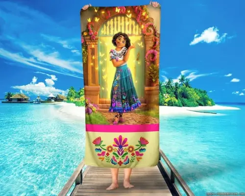Toalha Personalizada Encanto ( familia madrigal)