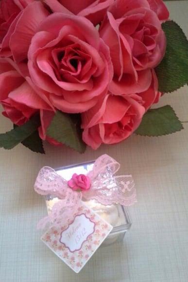 Caixinha de acrílico floral