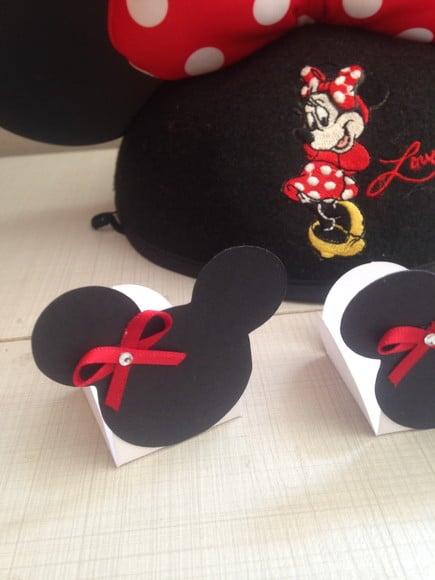Forminha de doce minnie