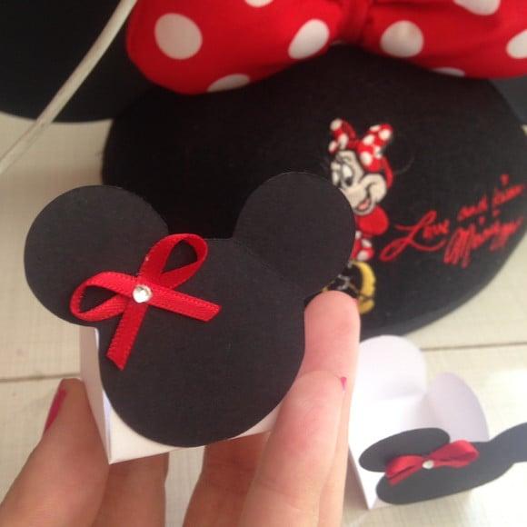 Forminha de doce minnie