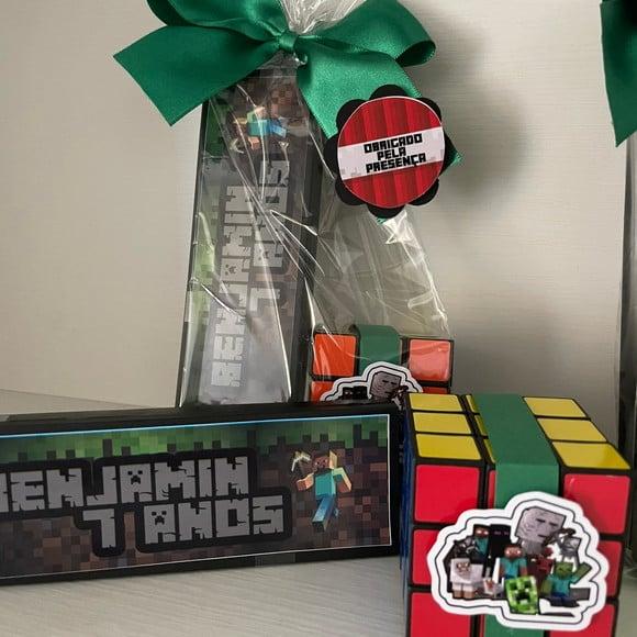 Kit Cubo Mágico e Dominó