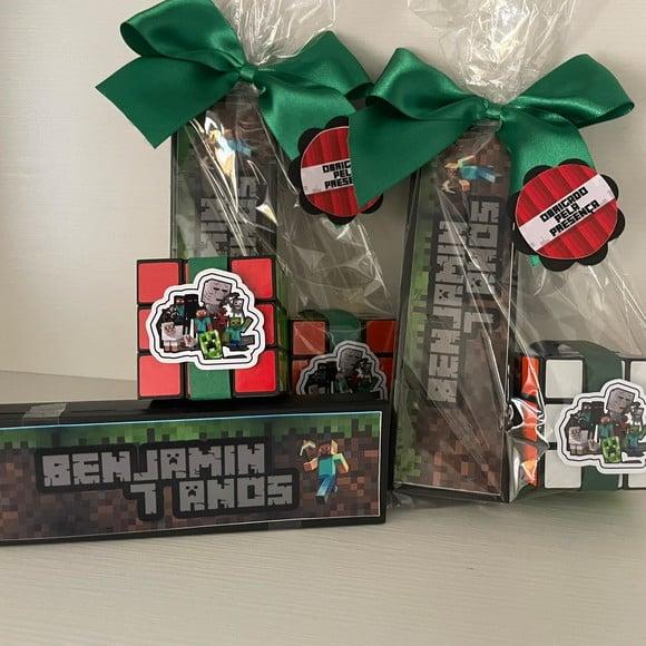 Kit Cubo Mágico e Dominó