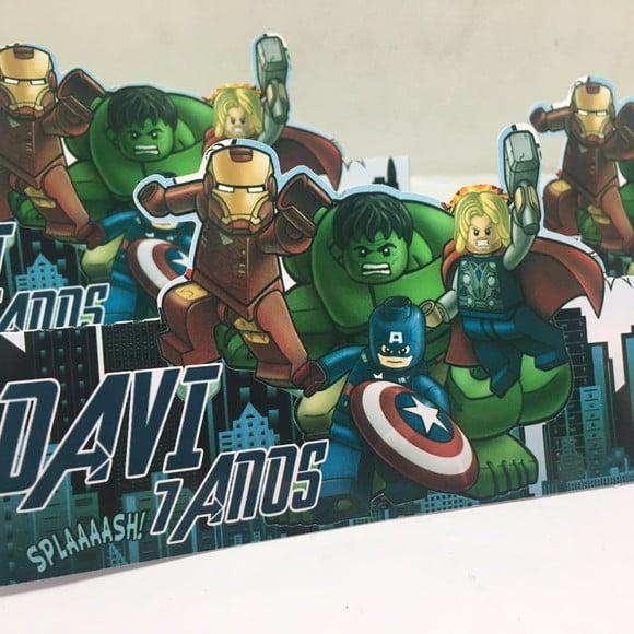 Lapela para lembrancinha Lego Marvel