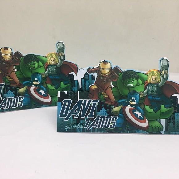Lapela para lembrancinha Lego Marvel