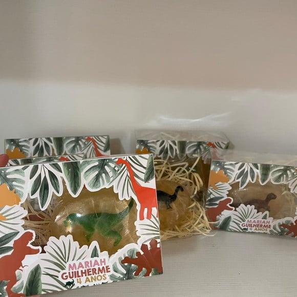Lembrancinha Dinossauro Aquarelado