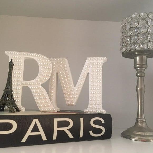 Letras MDF com pérolas