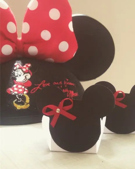 Forminha de doce minnie