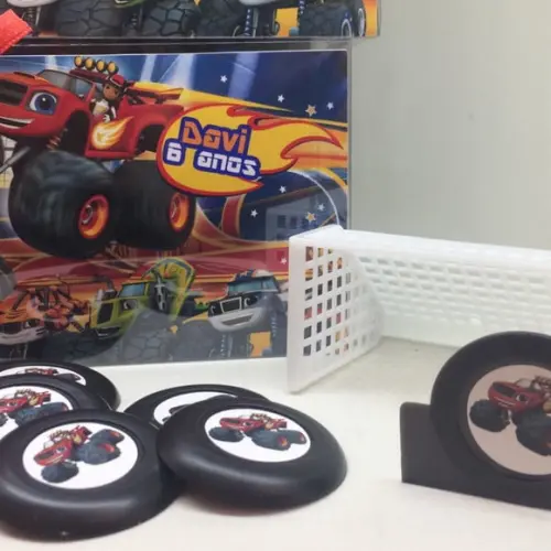 Jogo de Botão Futebol Personalizado Blaze Monster Machine
