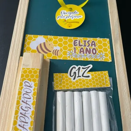 Kit Lousa com Apagador Abelha