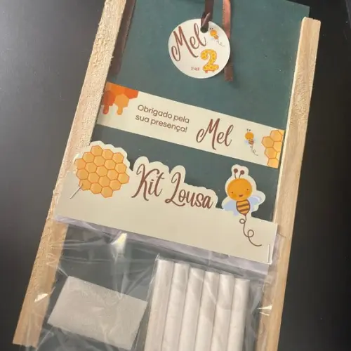 Kit Lousa com Apagador Abelha