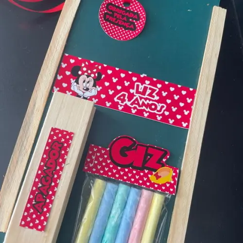 Kit Lousa com Apagador Minnie Vermelha