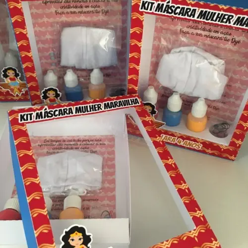 Kit Máscara Tie Dye Mulher Maravilha