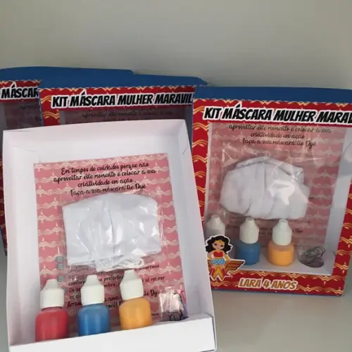 Kit Máscara Tie Dye Mulher Maravilha