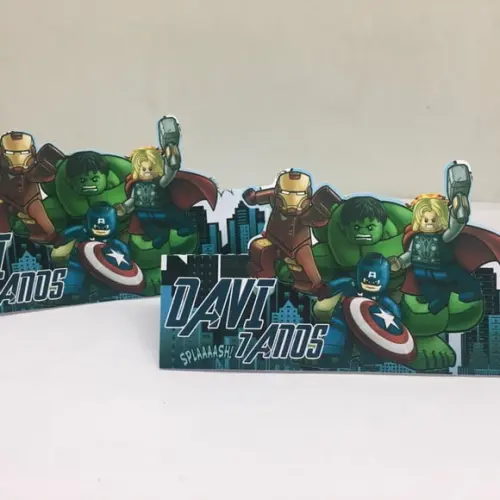 Lapela para lembrancinha Lego Marvel