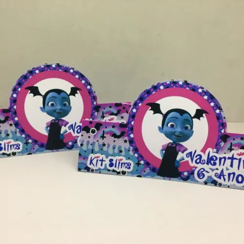 Lapela para lembrancinha Vampirina