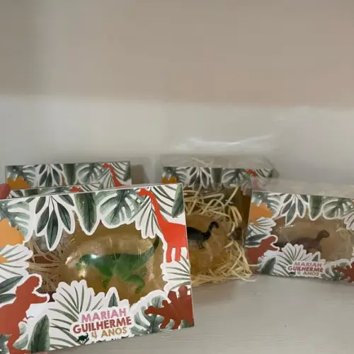 Lembrancinha Dinossauro Aquarelado