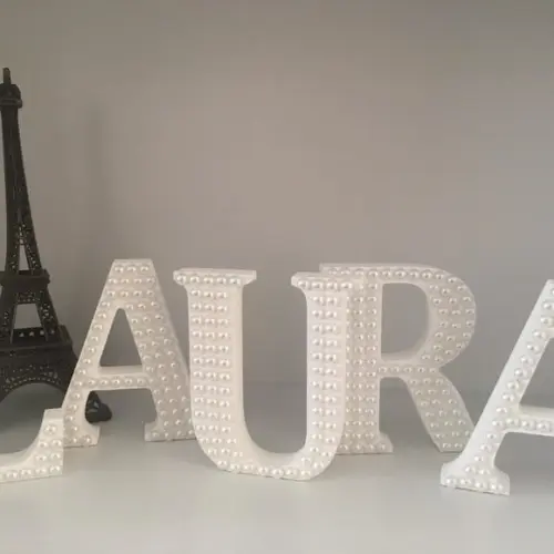 Letras MDF com pérolas