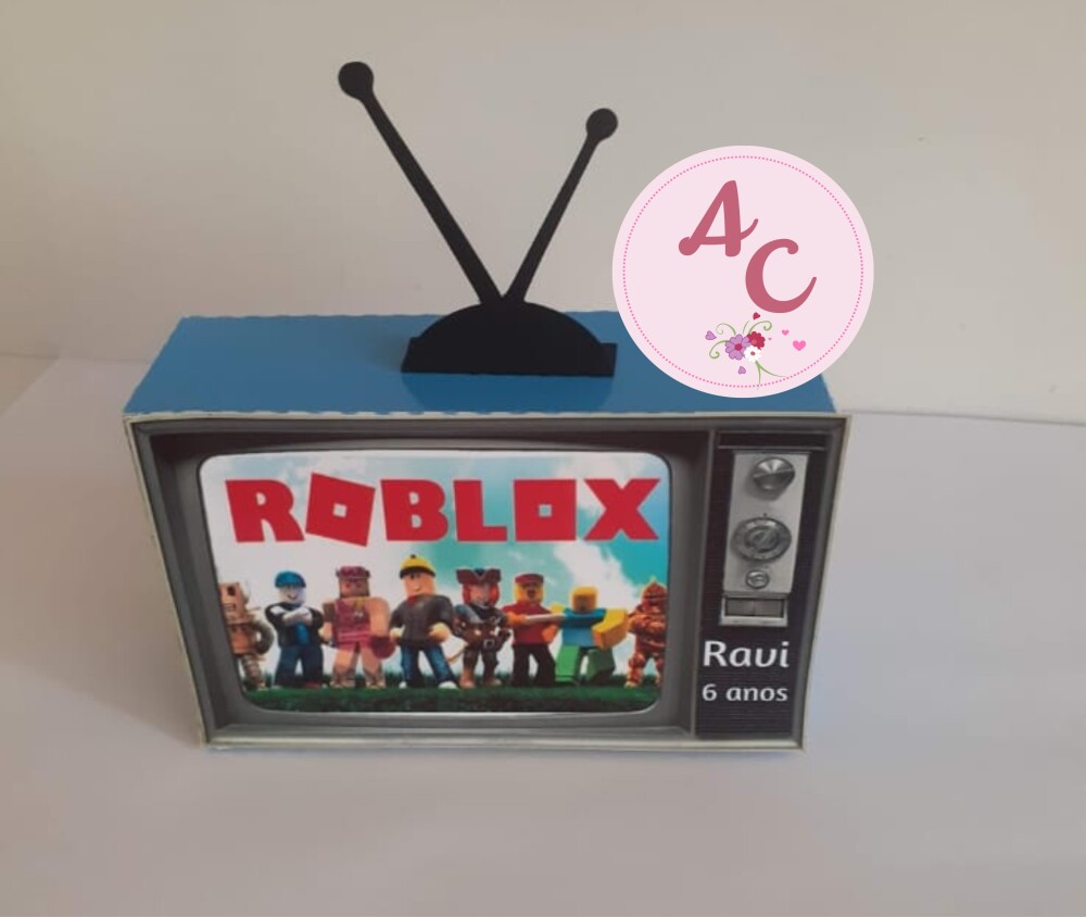 10 Caixas Tv Roblox