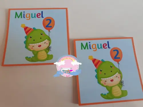 20 Adesivos para sacolinha Dinossauro Cute