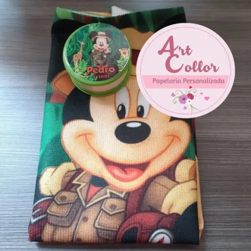 15 Kits Toalhinha para Mãos + Copo Retrátil Mickey Safari