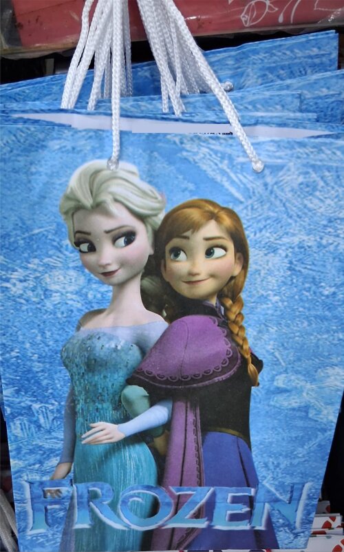 30 Sacolas de papel Frozen