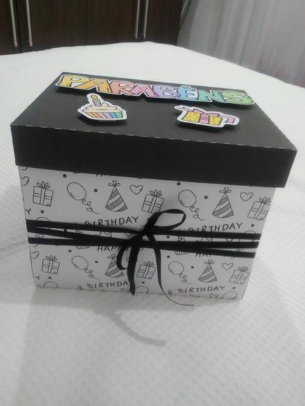 Arquivo de Corte - Caixa Aniversário 681