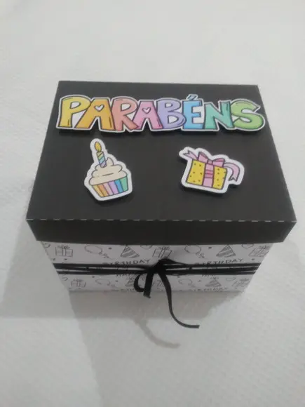 Arquivo de Corte - Caixa Aniversário 681