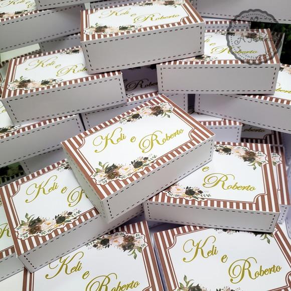 Caixa para 6 Doces Floral Marsala (personalizada)