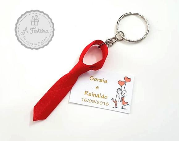 Mini Gravata Chaveiro com Tag com Tag Personalizado