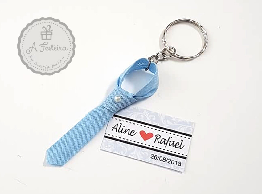 Mini Gravata Chaveiro com Pérola e Tag Personalizado