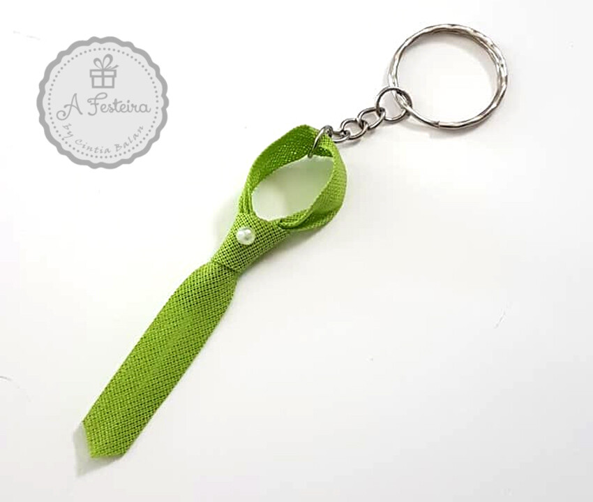Mini Gravata Chaveiro com Pérola