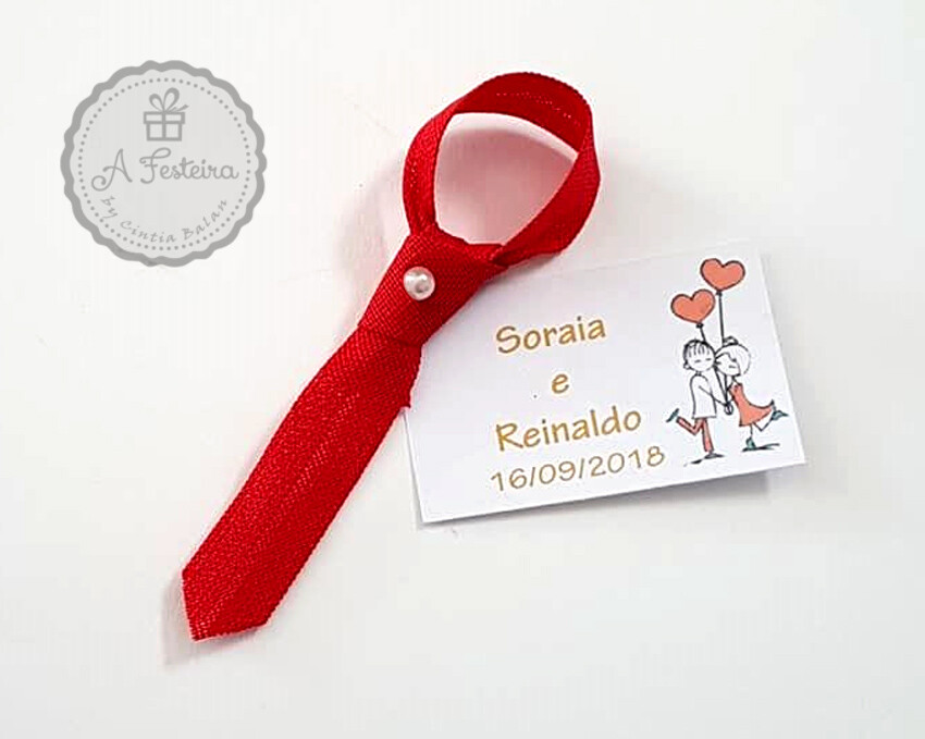 Mini Gravata com Pérola e Tag Personalizado