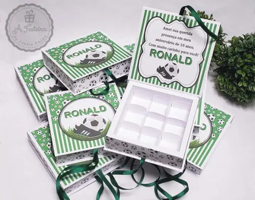 Caixa para 9 Doces Futebol